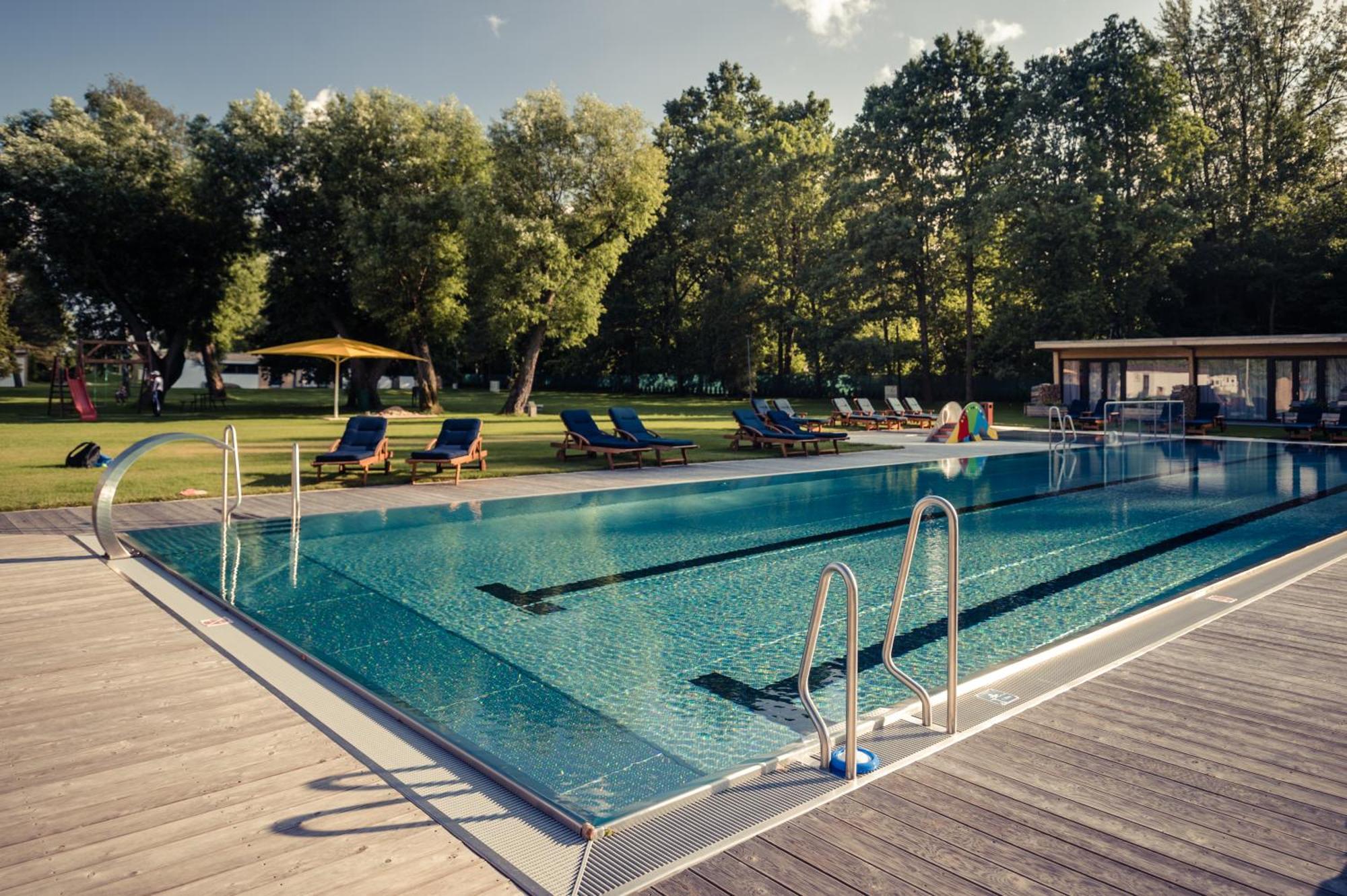Villa Resort & Organic Spa - Luxusni Apartman S Virivkou Ceske Budejovice Exterior foto